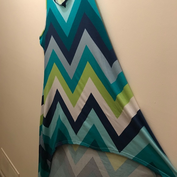 HighLow Dress Poised for Spring - Picture 3 of 4